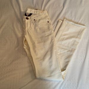 Lucky Brand white jeans! Straight leg. Size 00/24